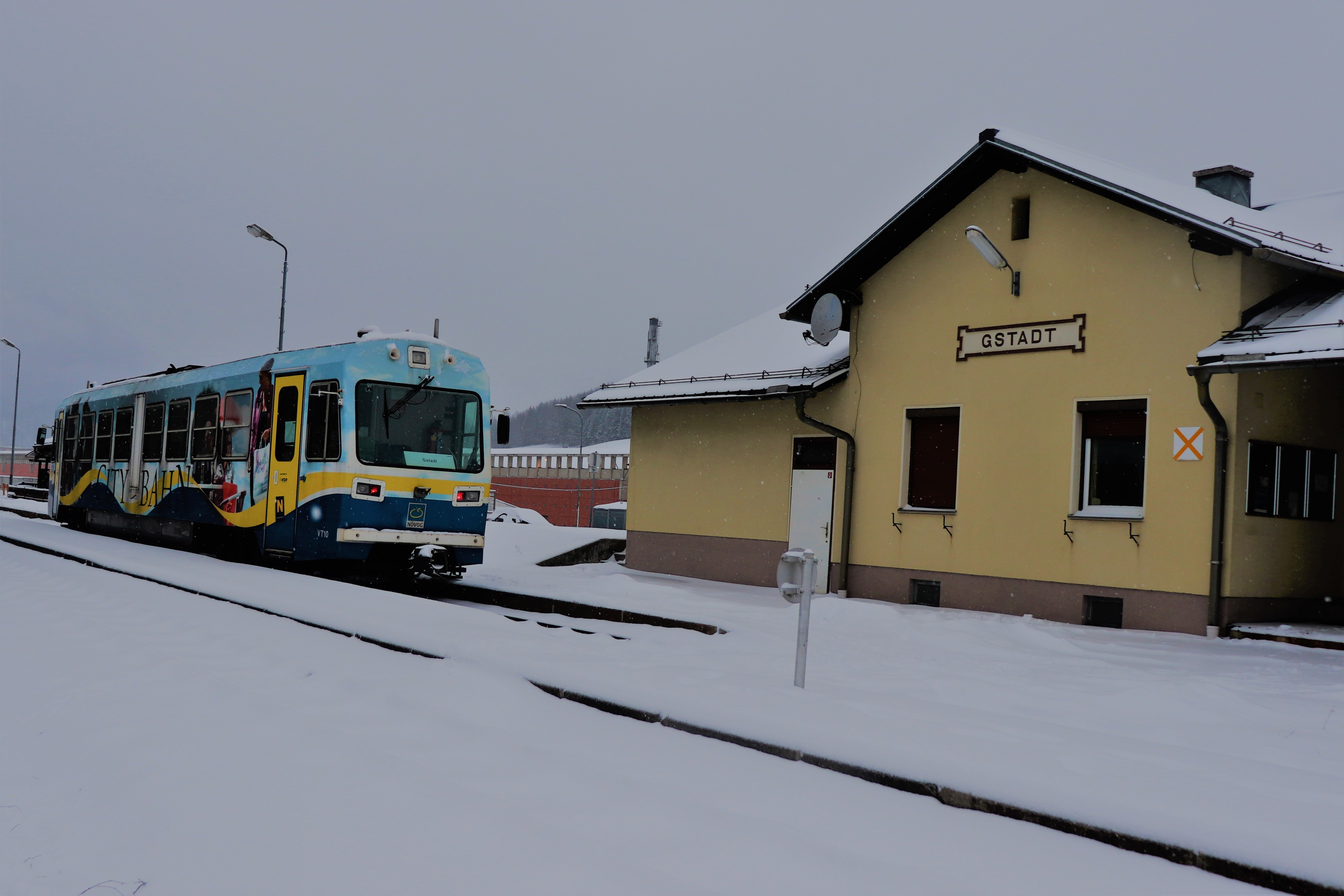 Citybahn Waidhofen im Endbahnhof Gstadt