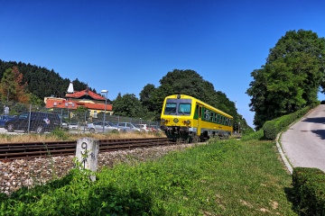 GySEV 247 im Bahnhof Bad Sauerbrunn